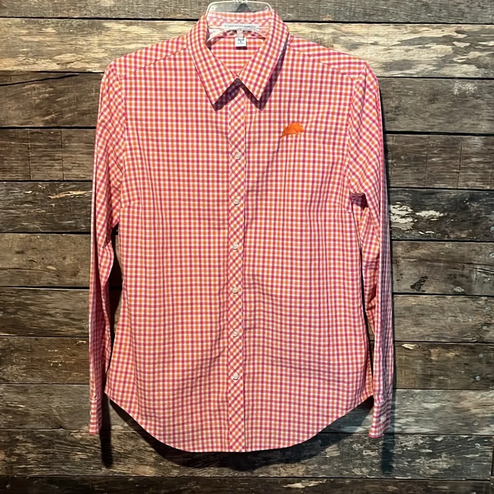 ๐ฐBOGO FREE Checked Button Down Top with Embroidered Horse Emblem - Picture 5 of 8